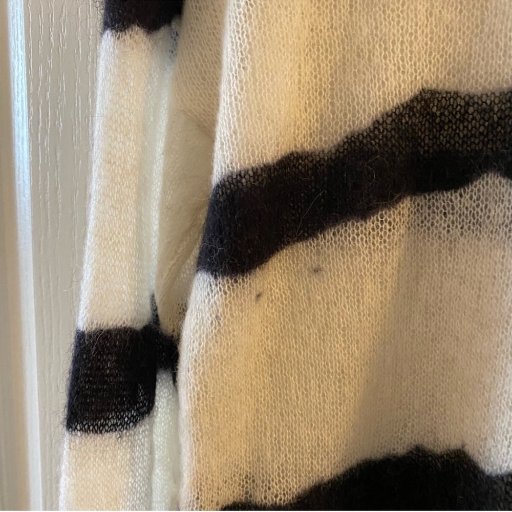BANJO & MATILDA Australia Mohair-Blend Black & White Striped Sweater - M - Picture 4 of 13